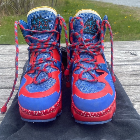 I’m selling a pair of couture mark by Mark Jacobs ninja sneakers - Picture 2 of 10